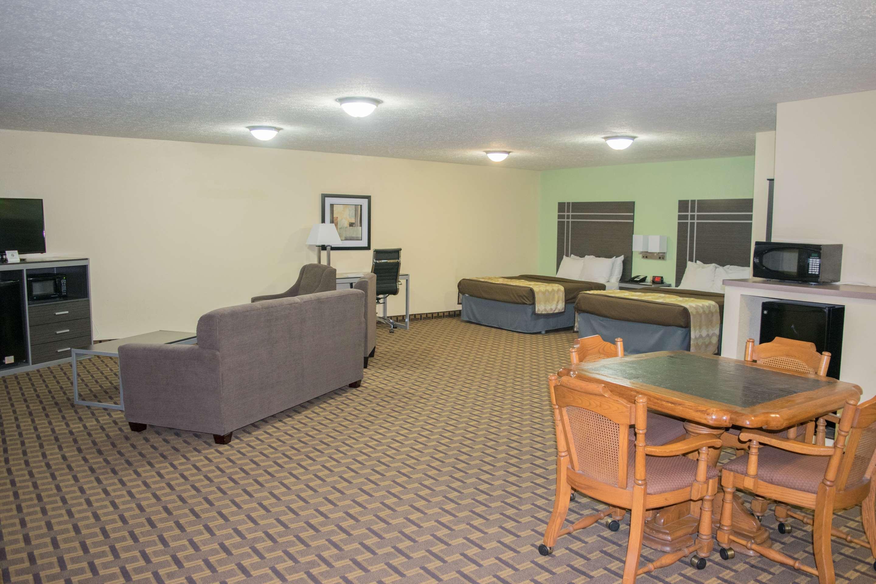 Best Western Coachlight Rolla Exterior photo